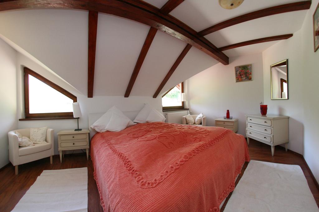 Vila Anastasia Sacarimbu Camera foto